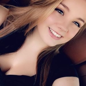 Meet your Posher, Macy